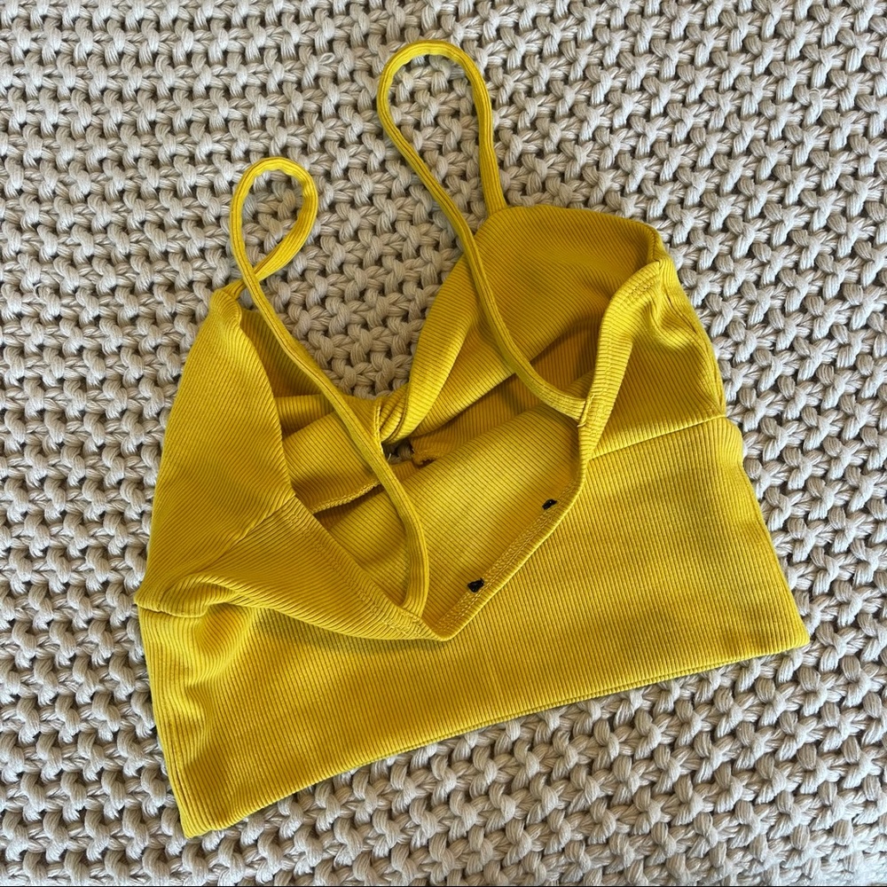 Yellow Twist Front Crop Top - Picture 6 of 6